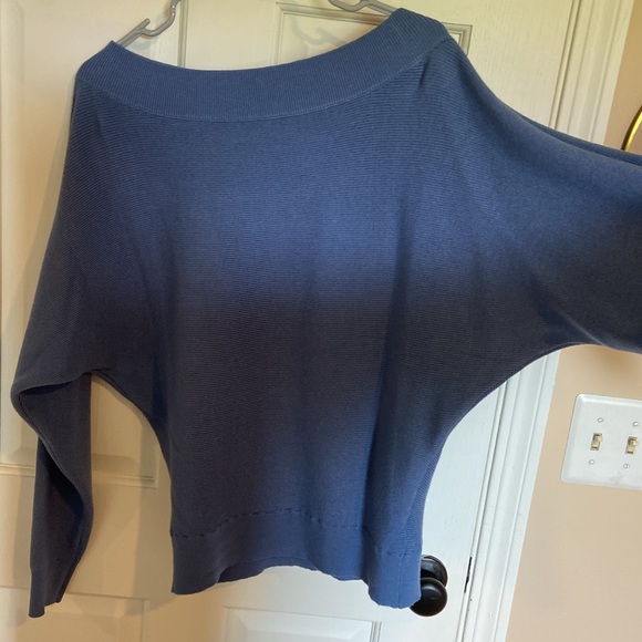 Light blue wide neck sweater - Picture 2 of 4